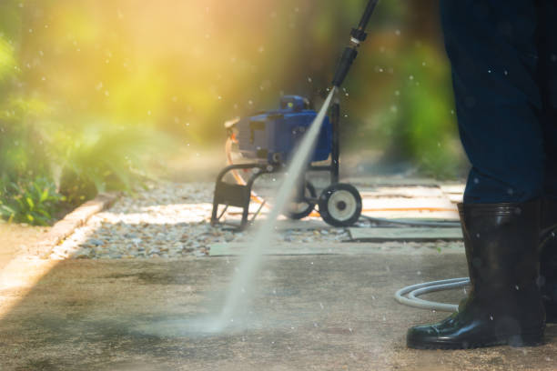 Best Graffiti Removal Services in Fannett, TX